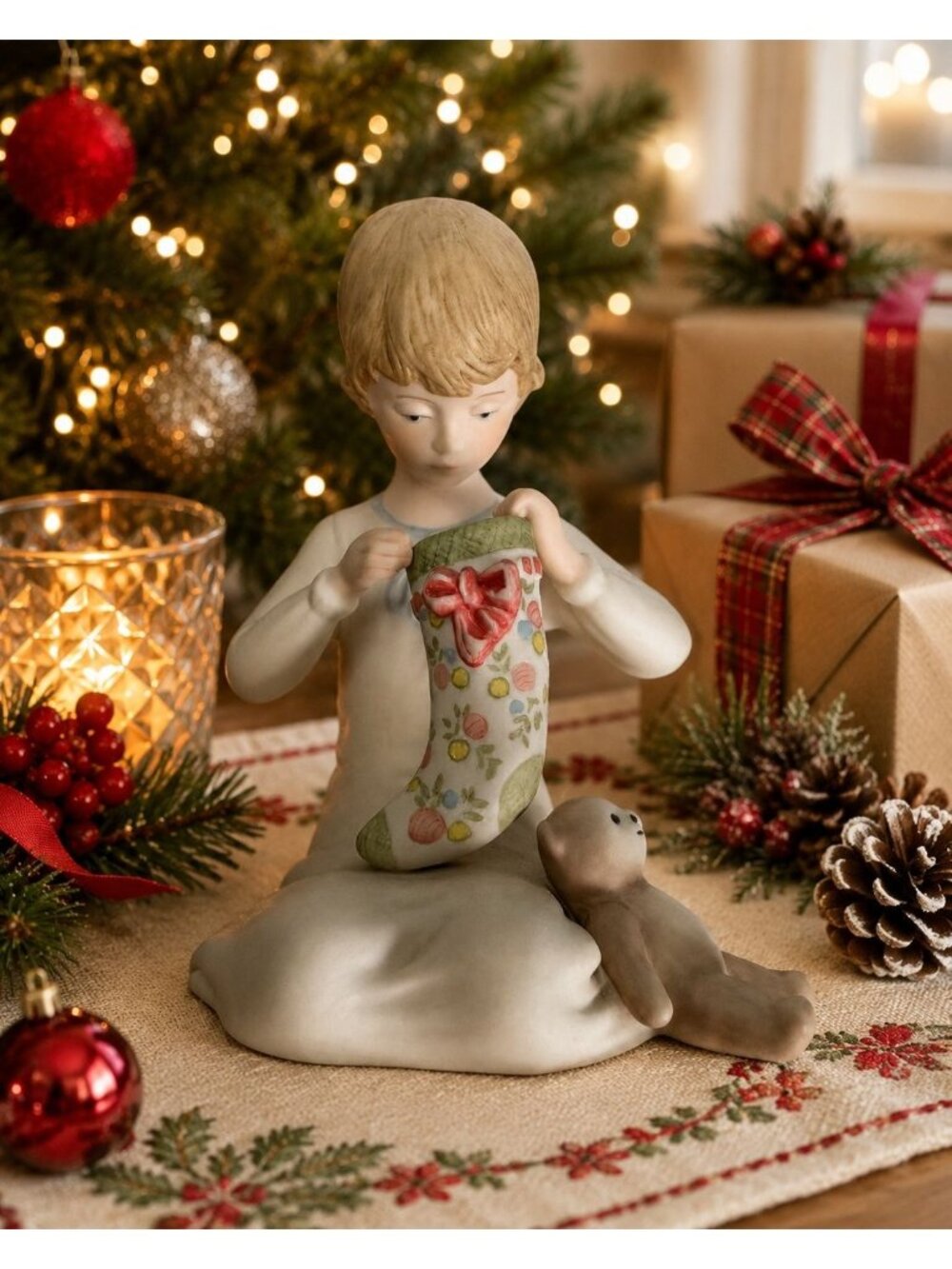 Cybis 1981 Holiday Child Figurine Teddy Bear Christmas Stocking 6" Rare